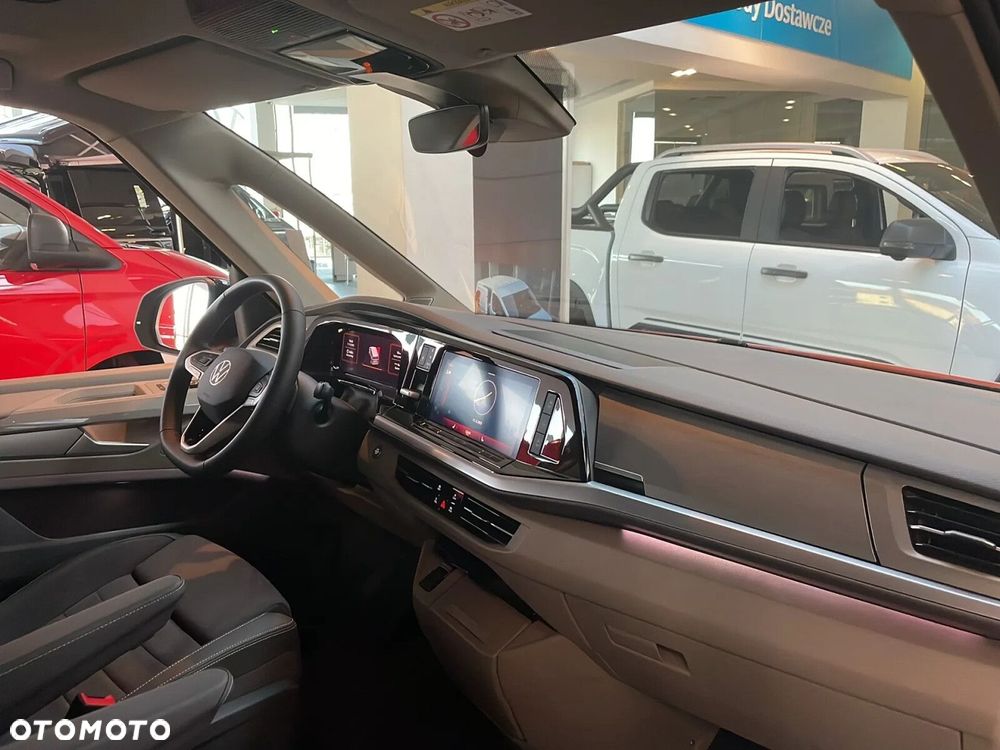 Volkswagen Multivan - 21