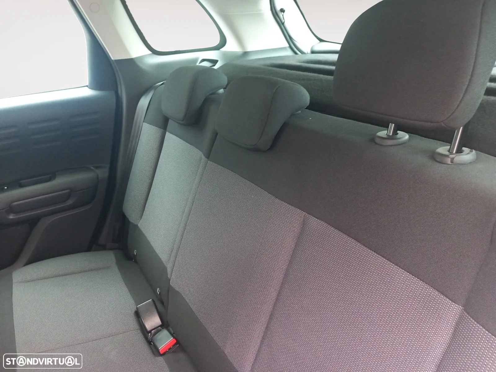 Citroën C3 Aircross 1.2 PureTech C-Series - 15