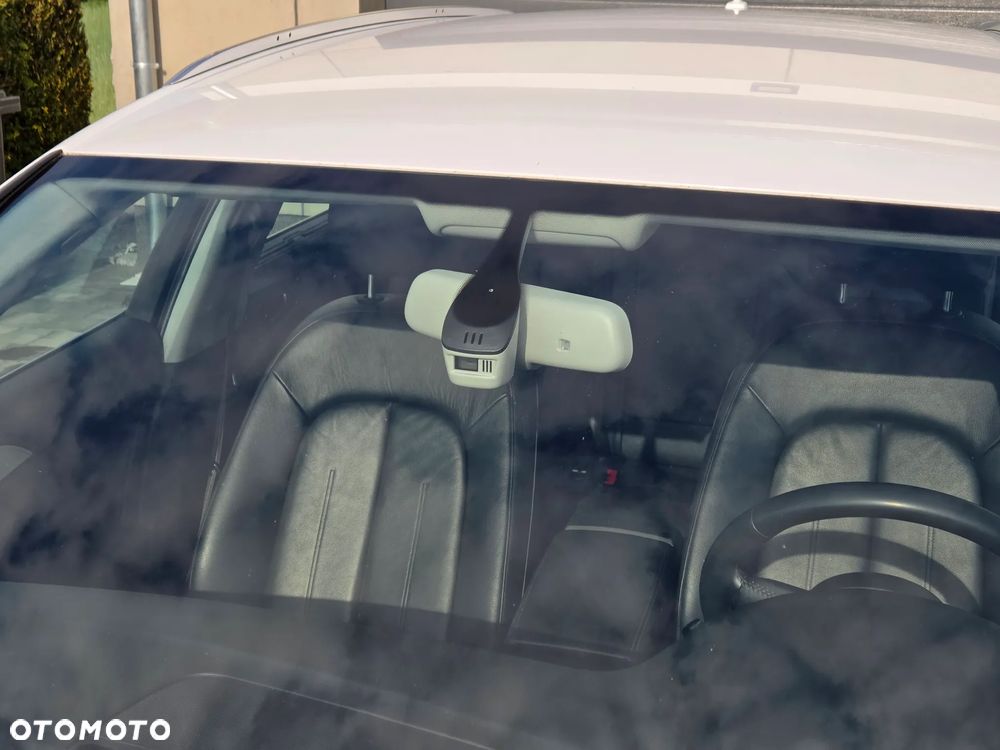Audi A6 Avant 2.0 TDI - 22