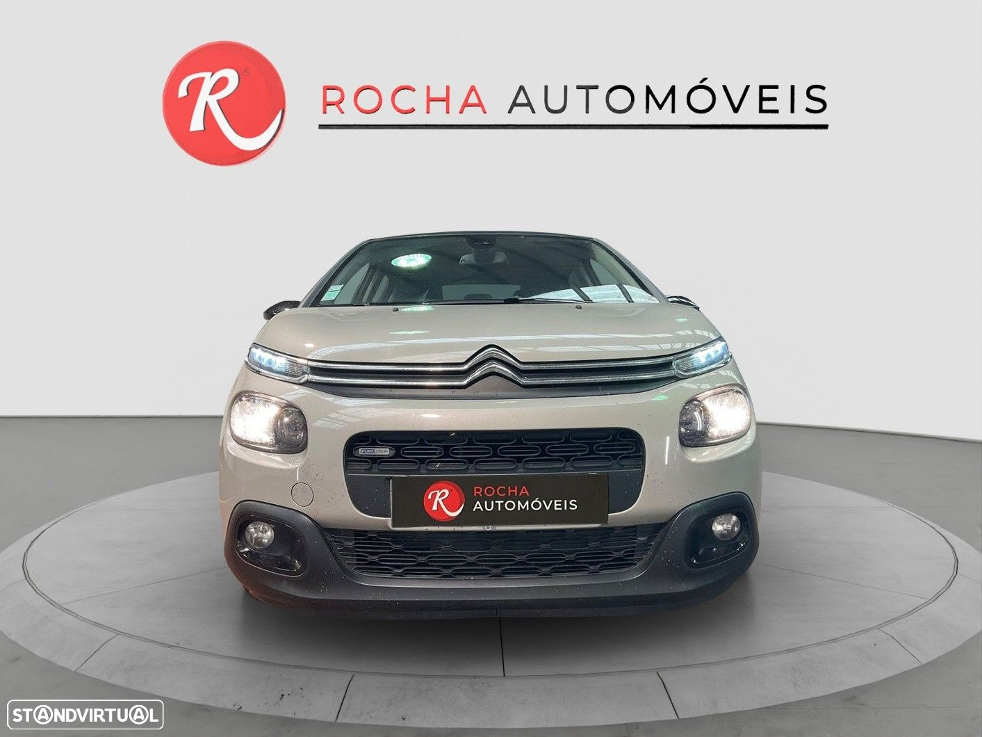 Citroën C3 1.2 PureTech Shine - 2