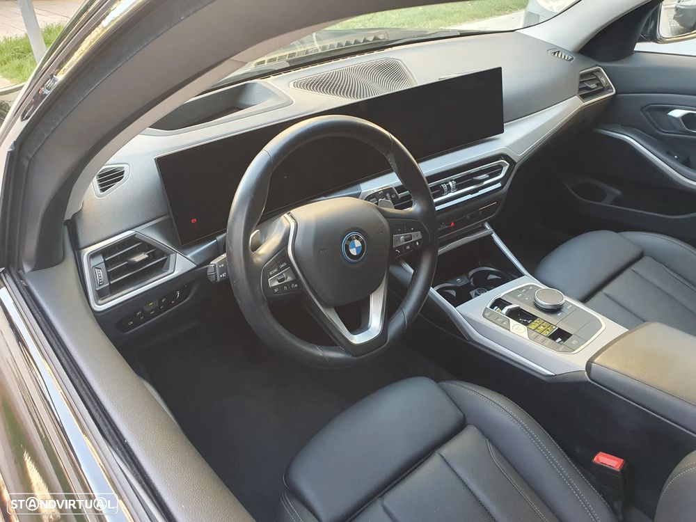 BMW 320 e Auto - 3