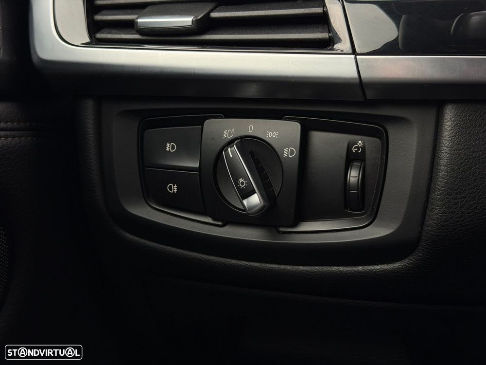 BMW X5 25 d sDrive Comfort 7L - 29