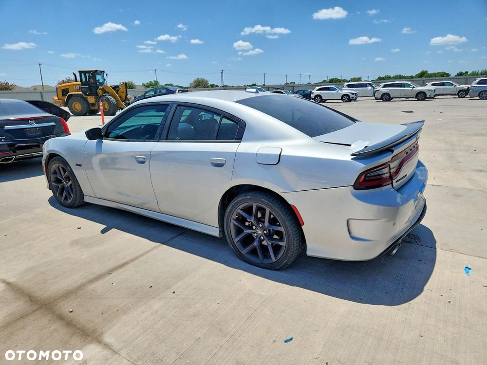 Dodge Charger 5.7 R/T - 3
