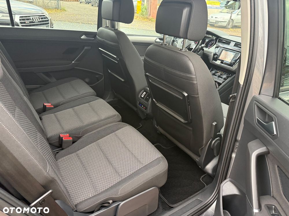 Volkswagen Touran 1.4 TSI (BlueMotion Technology) Comfortline - 14