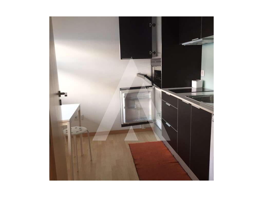 Apartamento T0, mobilado e equipado na UA! - Grande imagem: 4/5