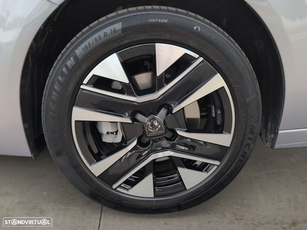 Peugeot e-208 51 kWh Allure - 15