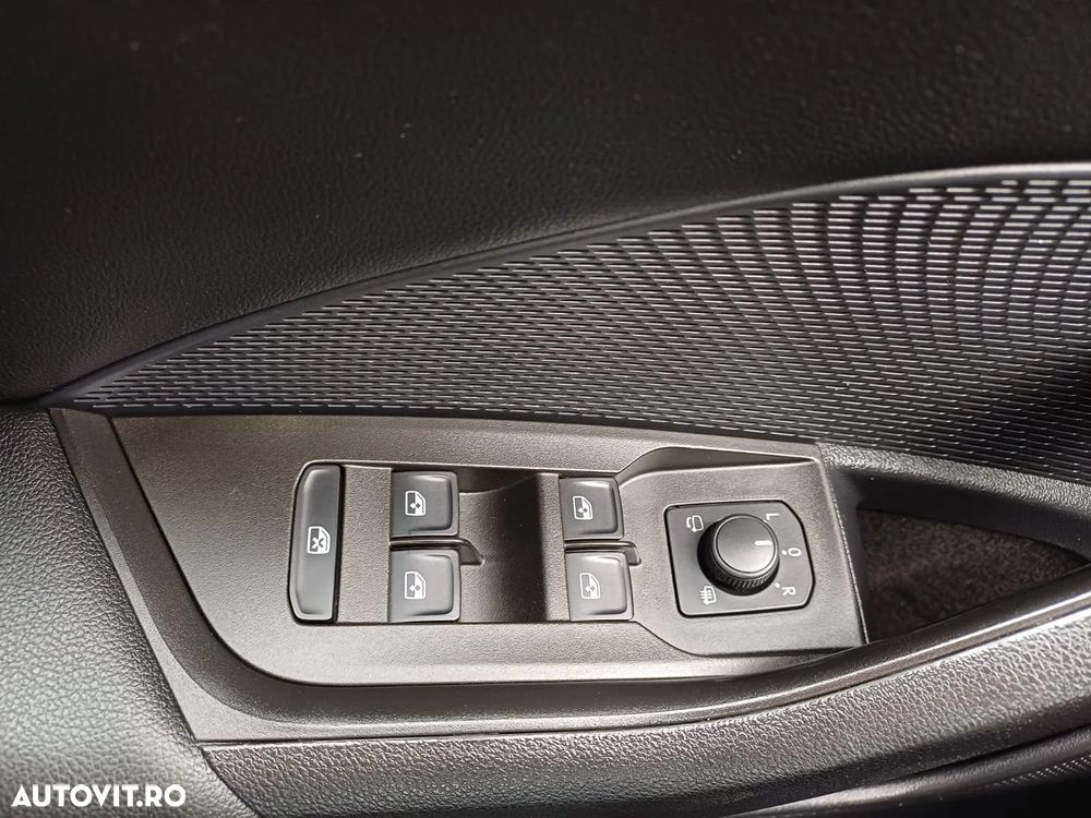 Skoda Octavia 2.0 TDI DSG Style - 12