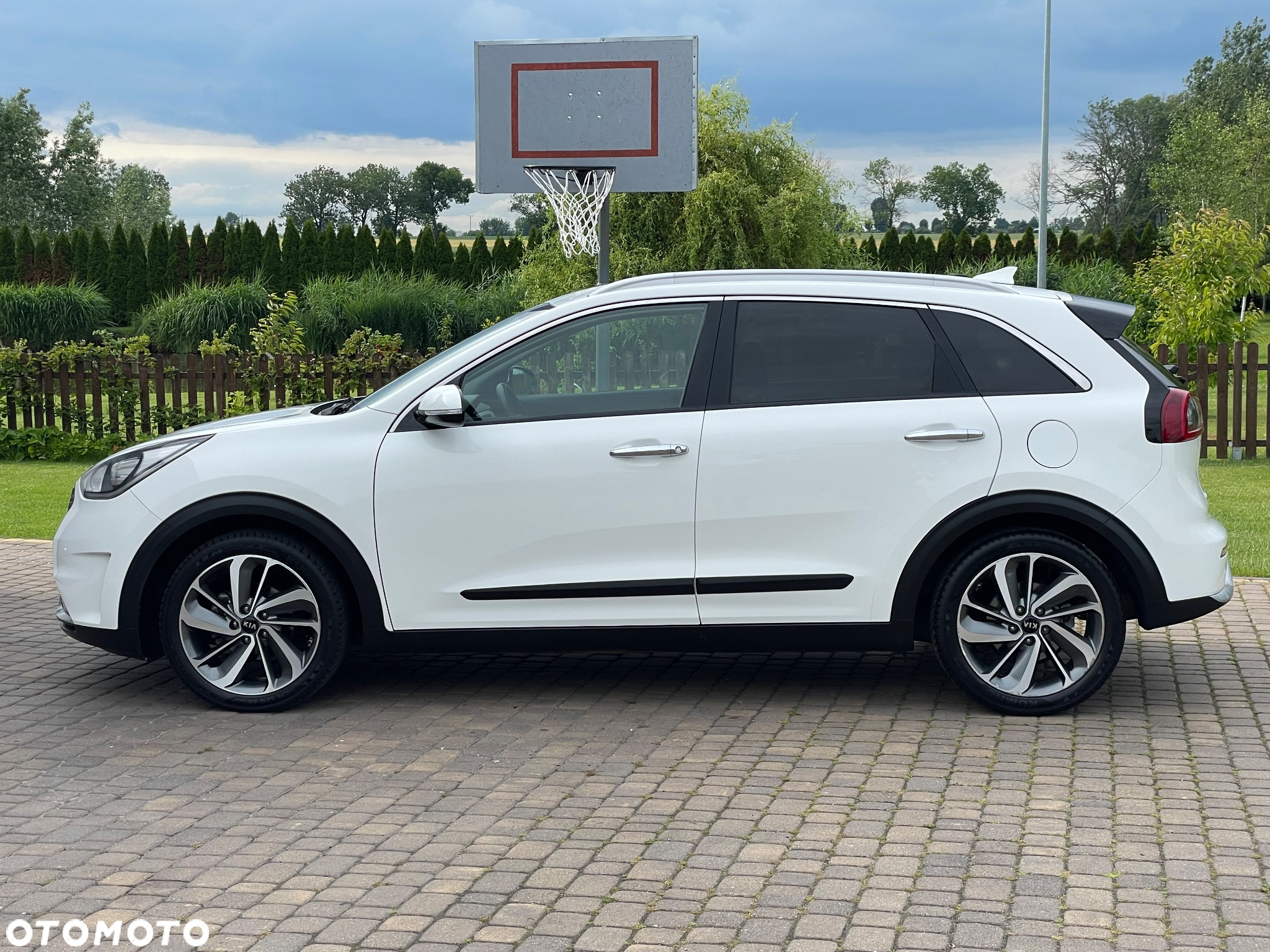Kia Niro - 12