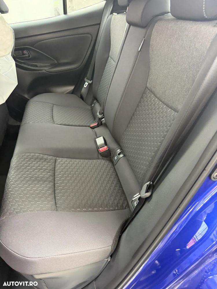 Toyota Yaris Cross 1.5 VVT-i HSD 116 4x2 HEV Dynamic - 10