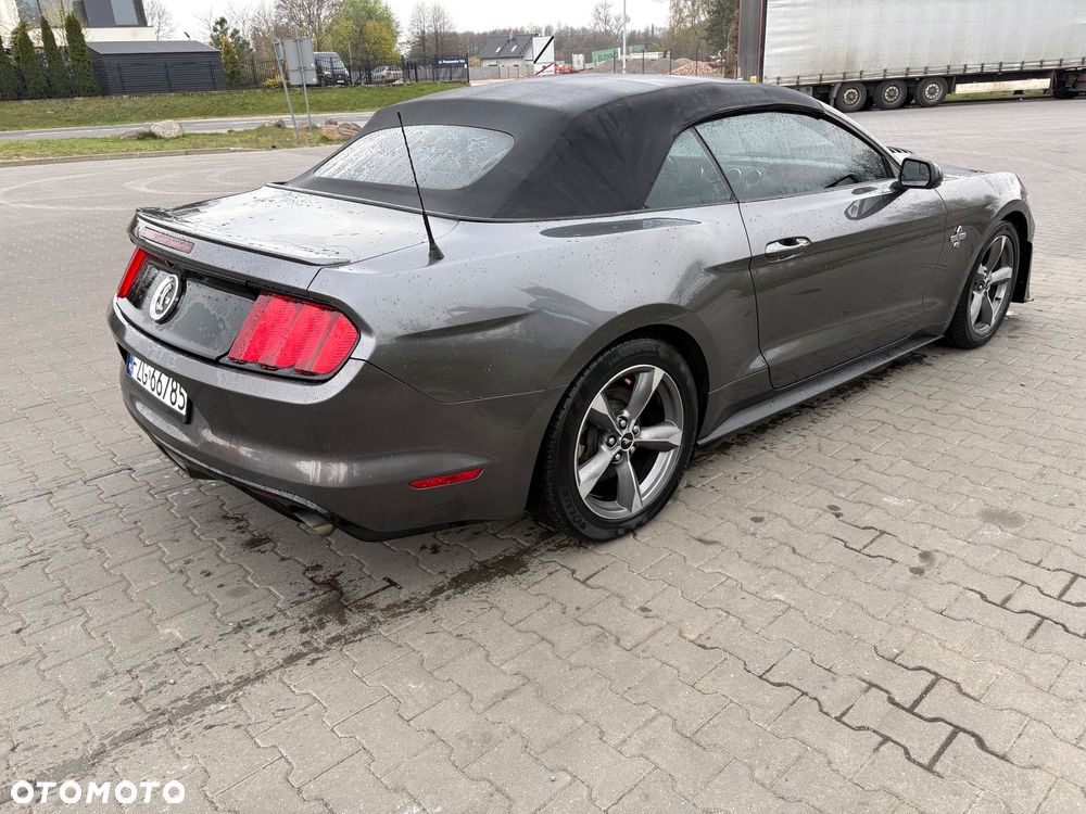 Ford Mustang 3.7 V6 Premium - 5