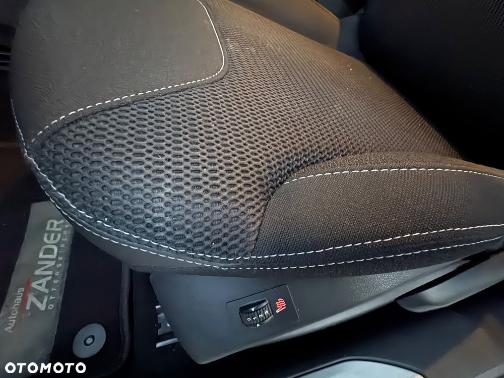 Citroën DS3 PureTech 110 Start & Stop SoChic - 21