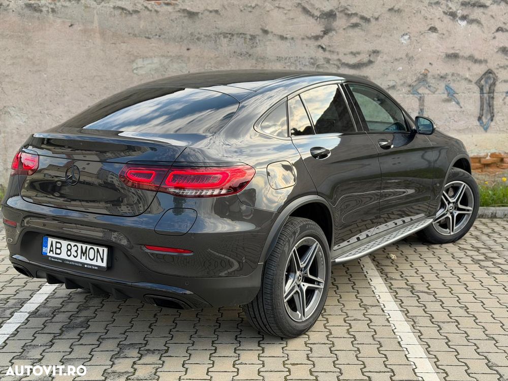 Mercedes-Benz GLC Coupe 300 e 4MATIC - 5