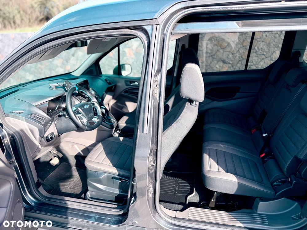 Ford Tourneo Connect Grand - 4