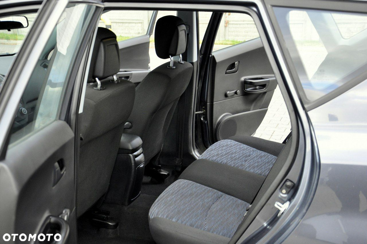 Kia Ceed 1.4 CVVT SW EX - 9