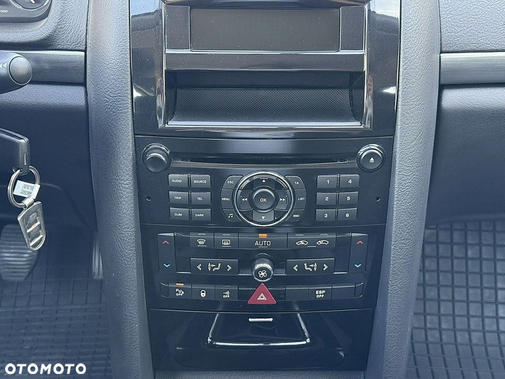Peugeot 407 HDi 140 Business Line - 24