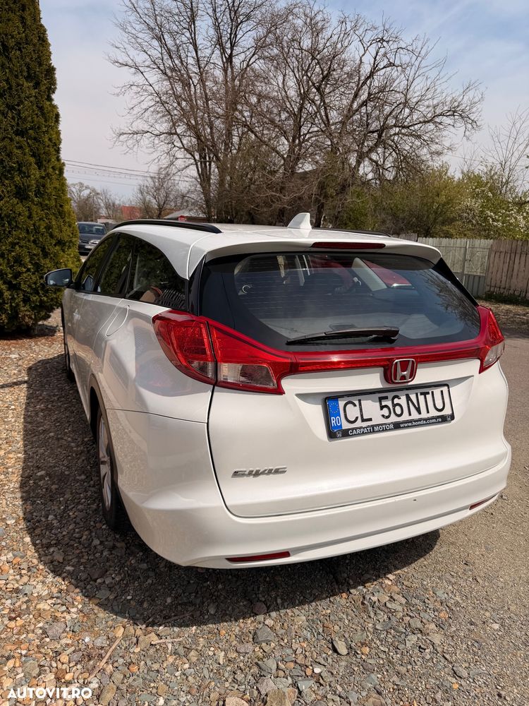 Honda Civic 1.8i-VTEC i-SHIFT Comfort - 4