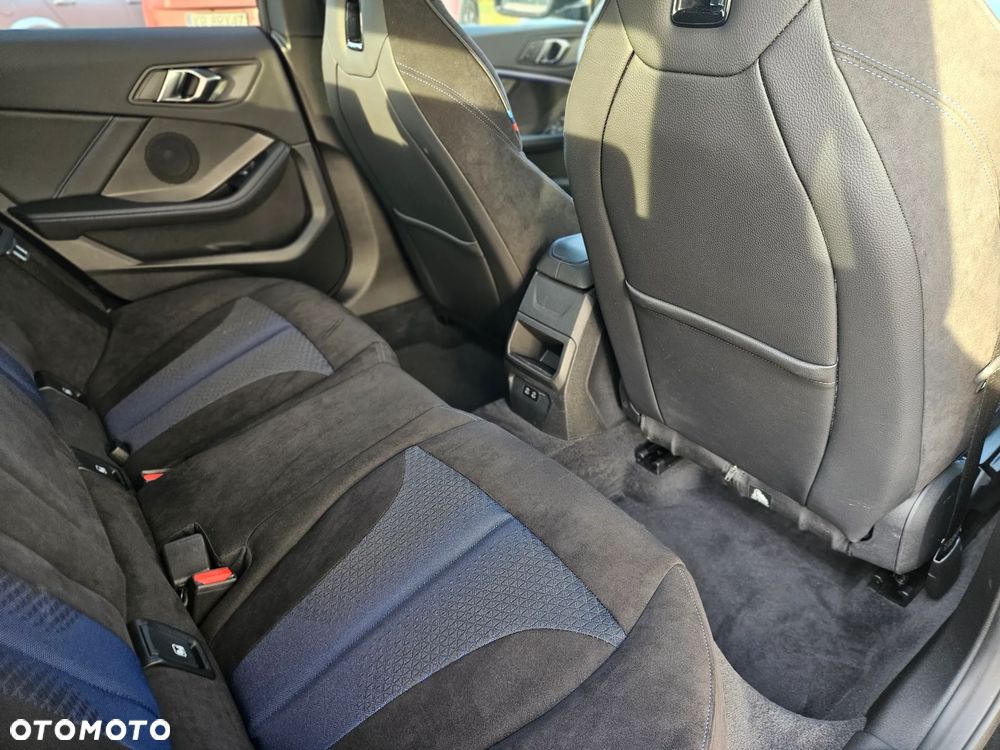 BMW Seria 2 220i M Sport - 26