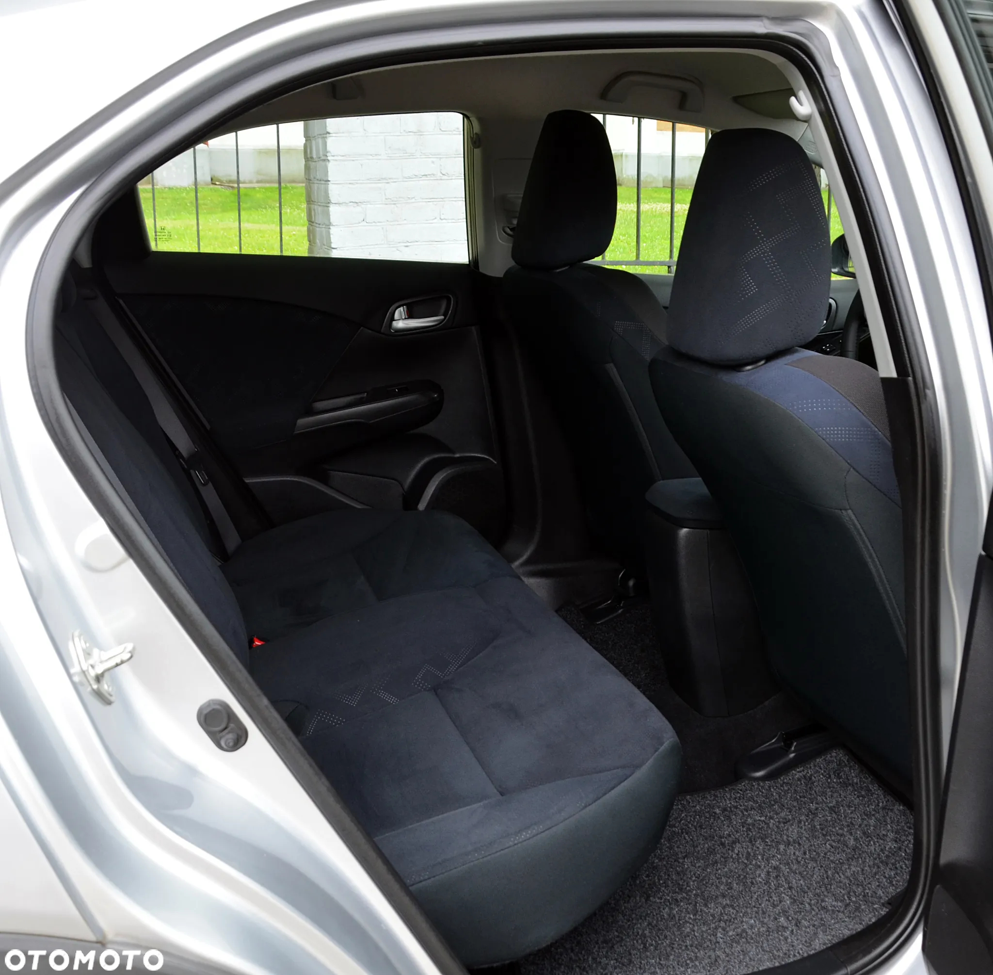 Honda Civic 1.4 i-VTEC Comfort - 13