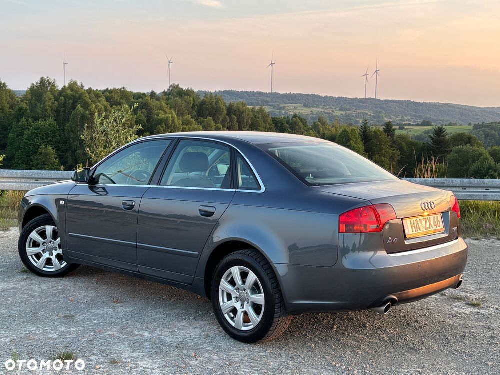 Audi A4 Limousine 1.8 T - 16