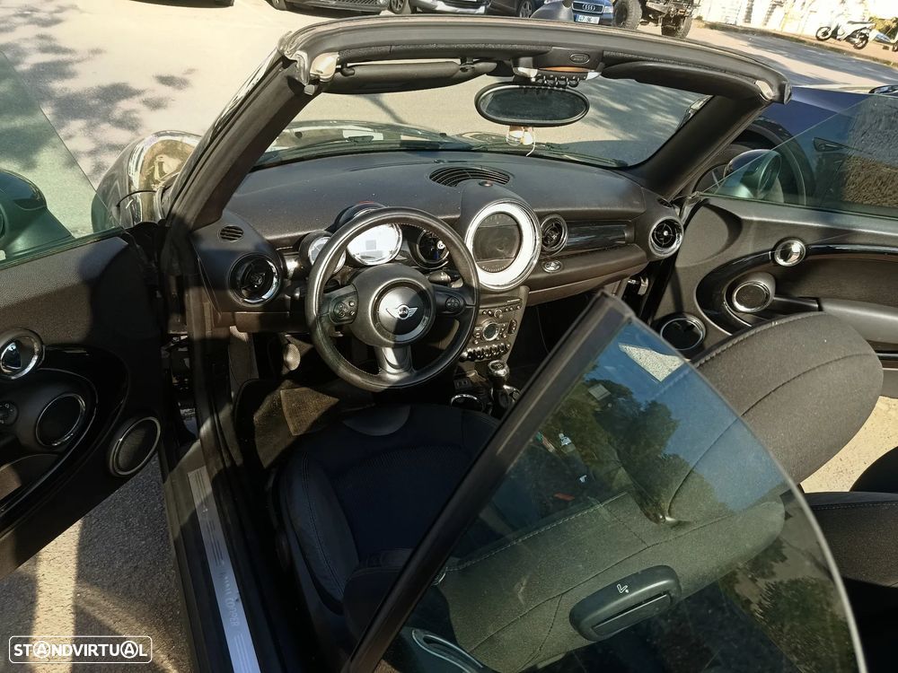 MINI 3 Portas Cooper D - 14