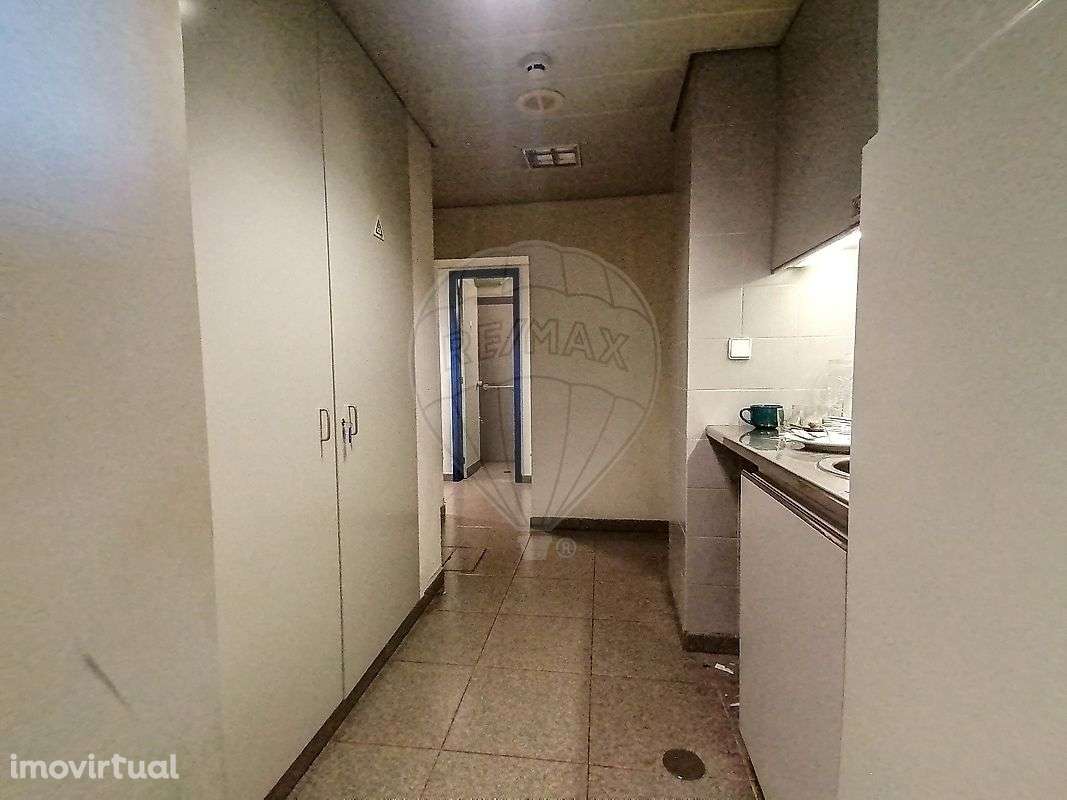 Loja  para arrendamento - Grande imagem: 5/35