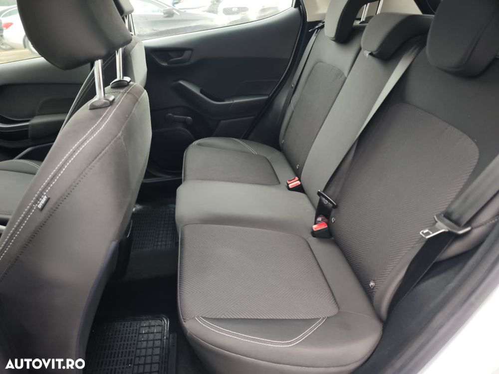 Ford Fiesta 1.1 Titanium - 13