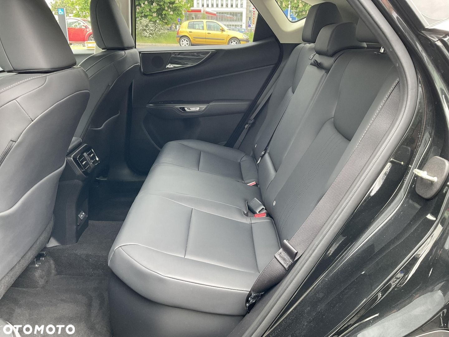 Lexus NX - 17