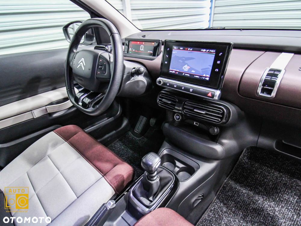 Citroën C4 Cactus 1.2 PureTech Shine S&S - 15