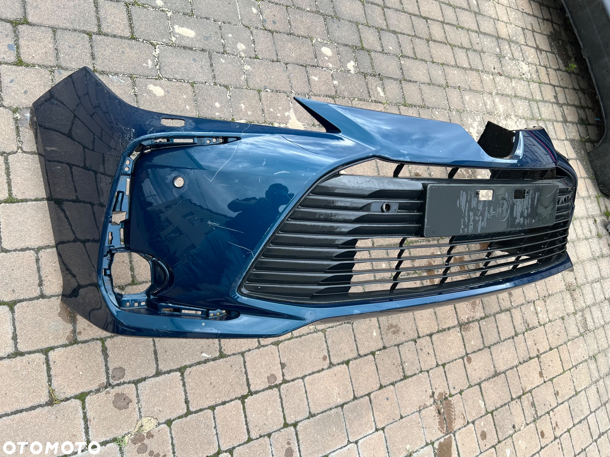ZDERZAK PRZÓD PRZEDNI Toyota Corolla E210 E21 SEDAN PDC - 2
