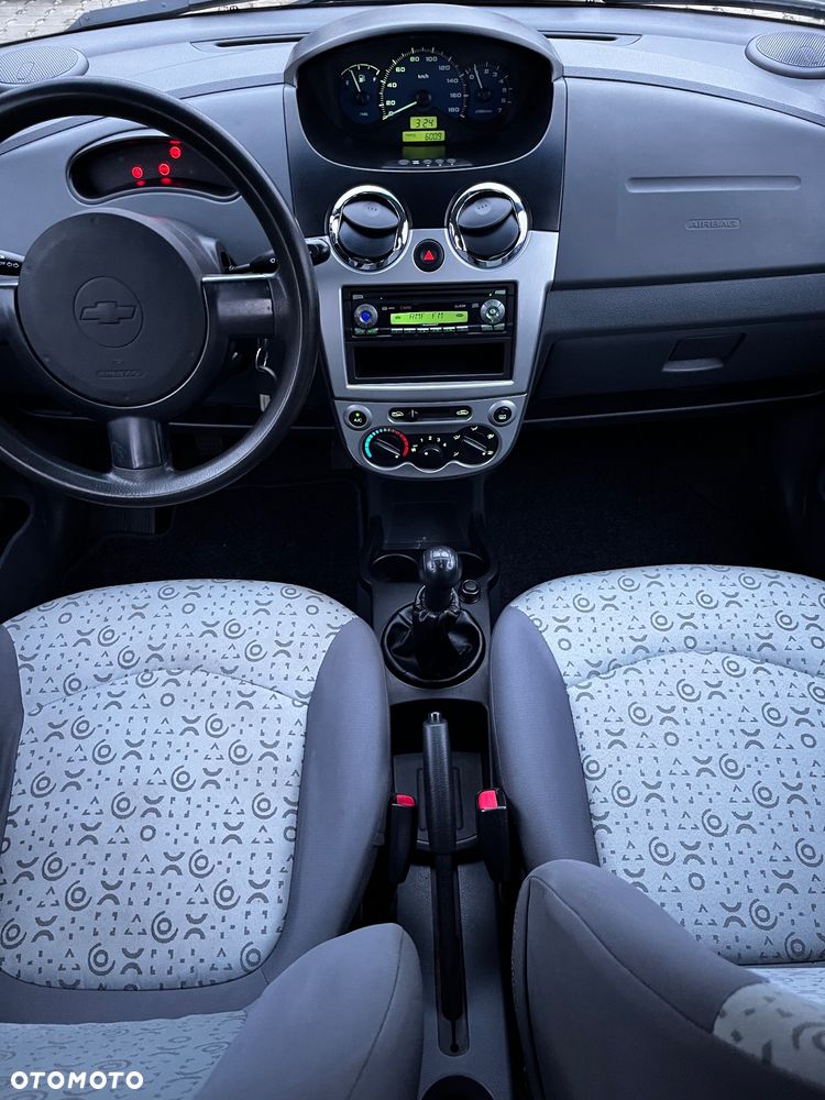 Chevrolet Matiz - 12