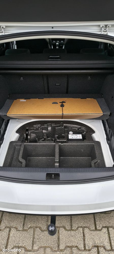 Skoda Octavia 1.6 TDI DSG Style - 18