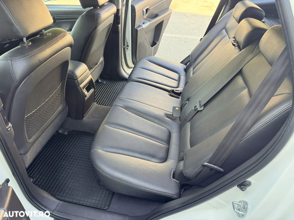 Hyundai Santa Fe 2.2 CRDi 2WD CPF Automatik Comfort - 9