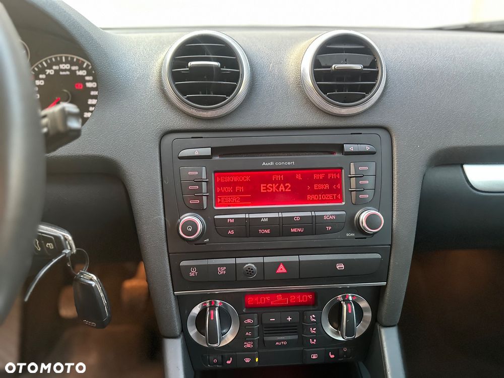 Audi A3 3-drzwiowe 1.9 TDI DPF Attraction - 9