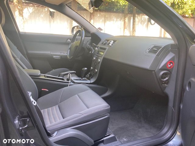 Volvo V50 - 16