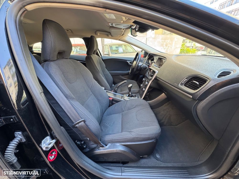Volvo V40 1.6 D2 Eco Momentum - 14