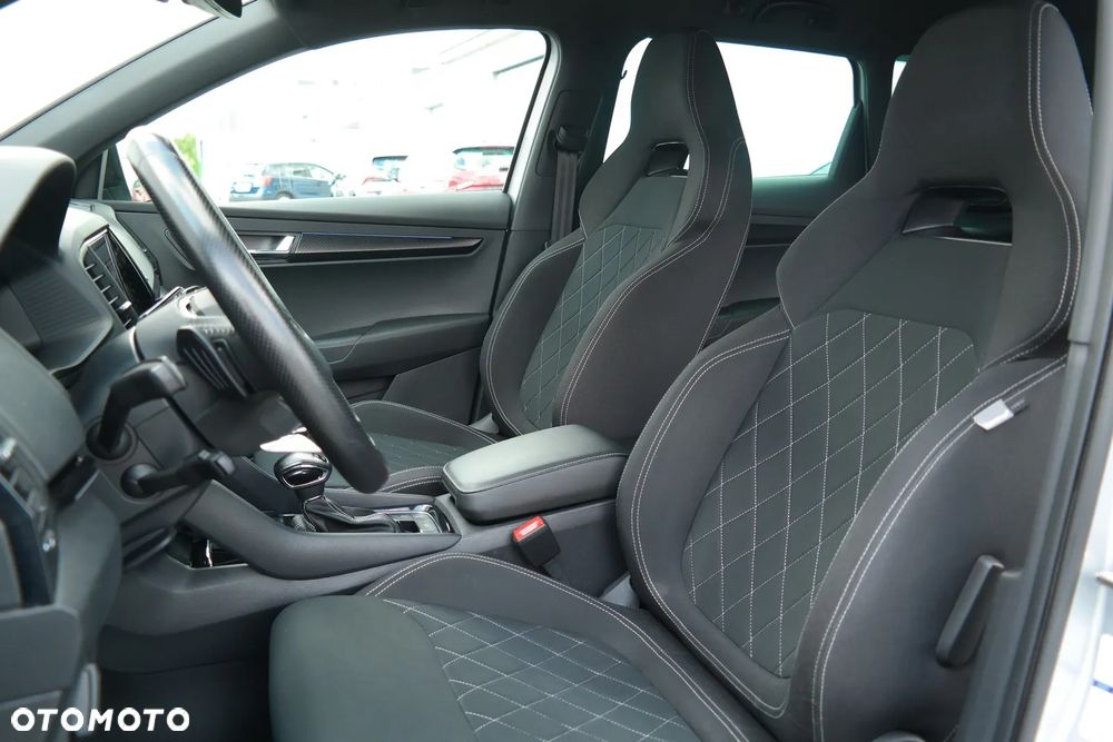 Skoda Karoq 2.0 TDI SCR 4x4 Sportline DSG - 10