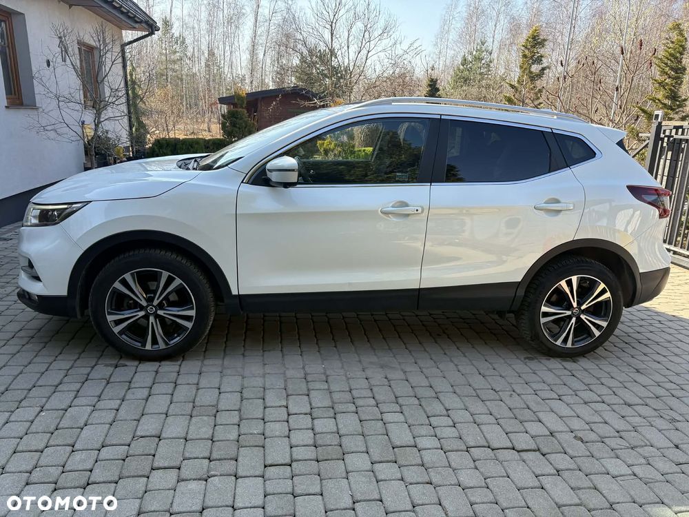 Nissan Qashqai 1.3 DIG-T N-Connecta DCT - 6