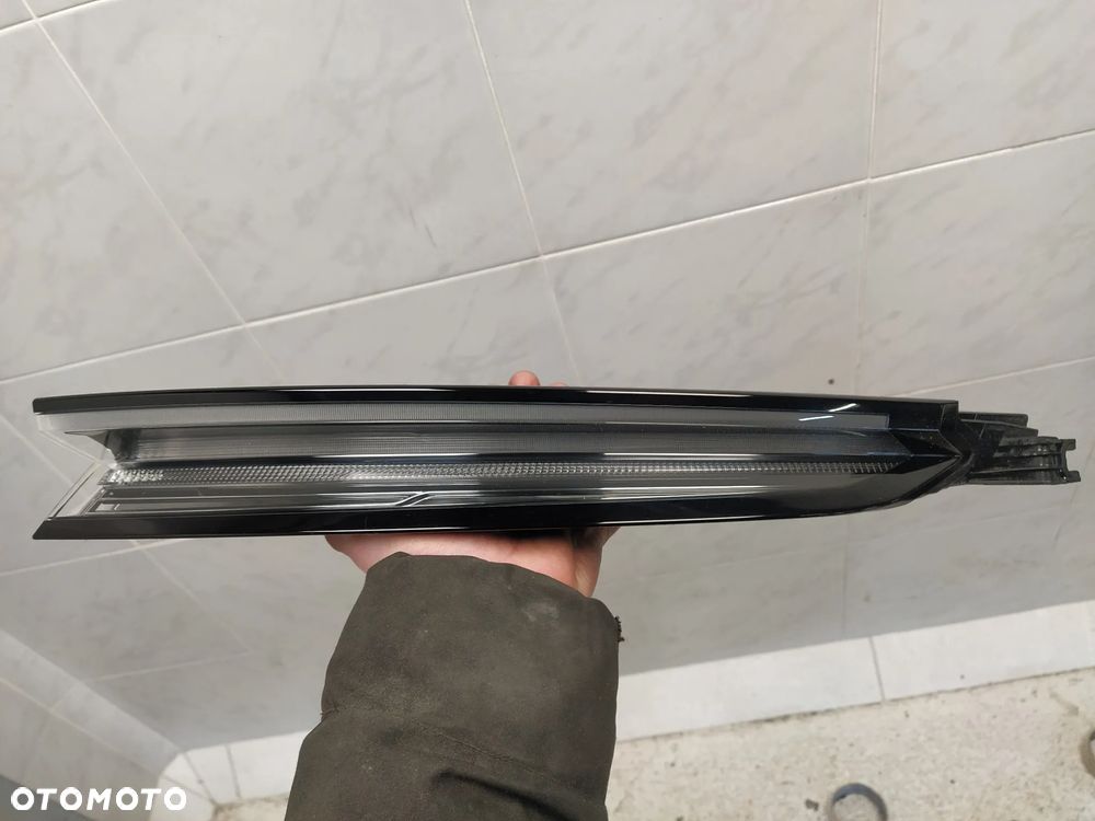 PORSCHE TAYCAN 9JA LAMPA TYŁ TYLNA LED PRAWA LEWA EXCLUSIVE USA ORYGINAŁ - 13