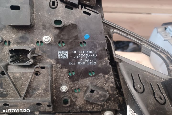 Radio cd AA6T-18C815-GG AA6T18C815GG 8A61-18A802-BKW Ford Fiesta 6 [2 - 8