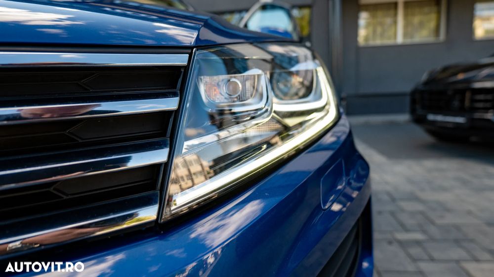 Volkswagen Touareg - 15