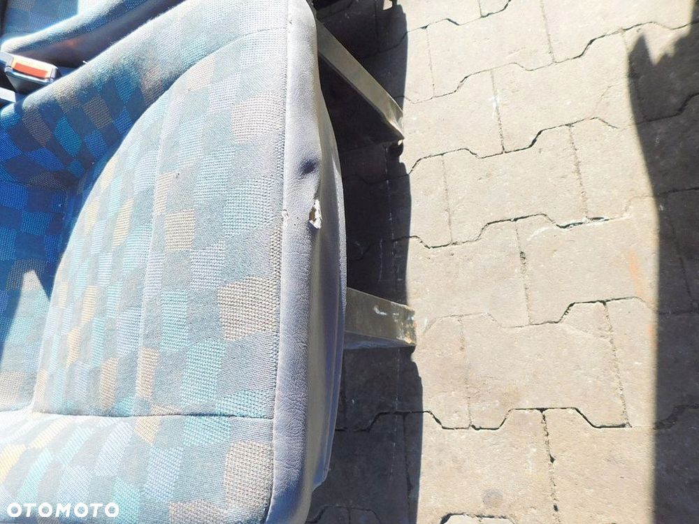 MERCEDES VITO I W638 2001r FOTELE SIEDZENIA KANAPA 3 RZĄD - 5
