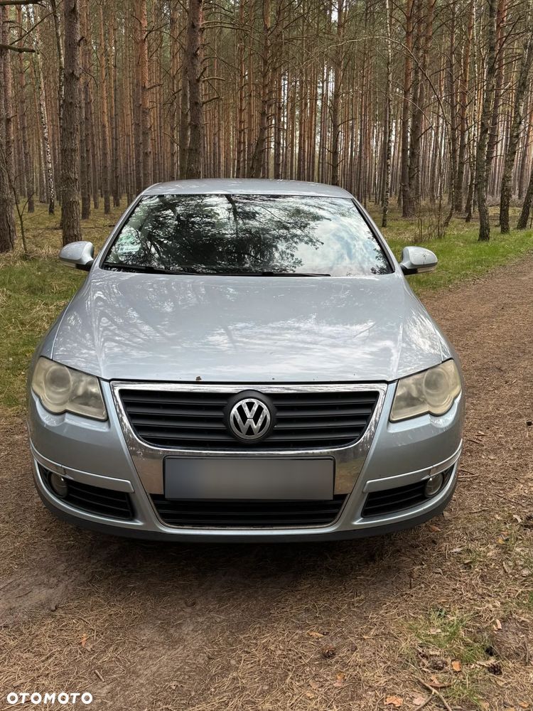 Volkswagen Passat 1.6 FSI Automatik Comfortline - 2