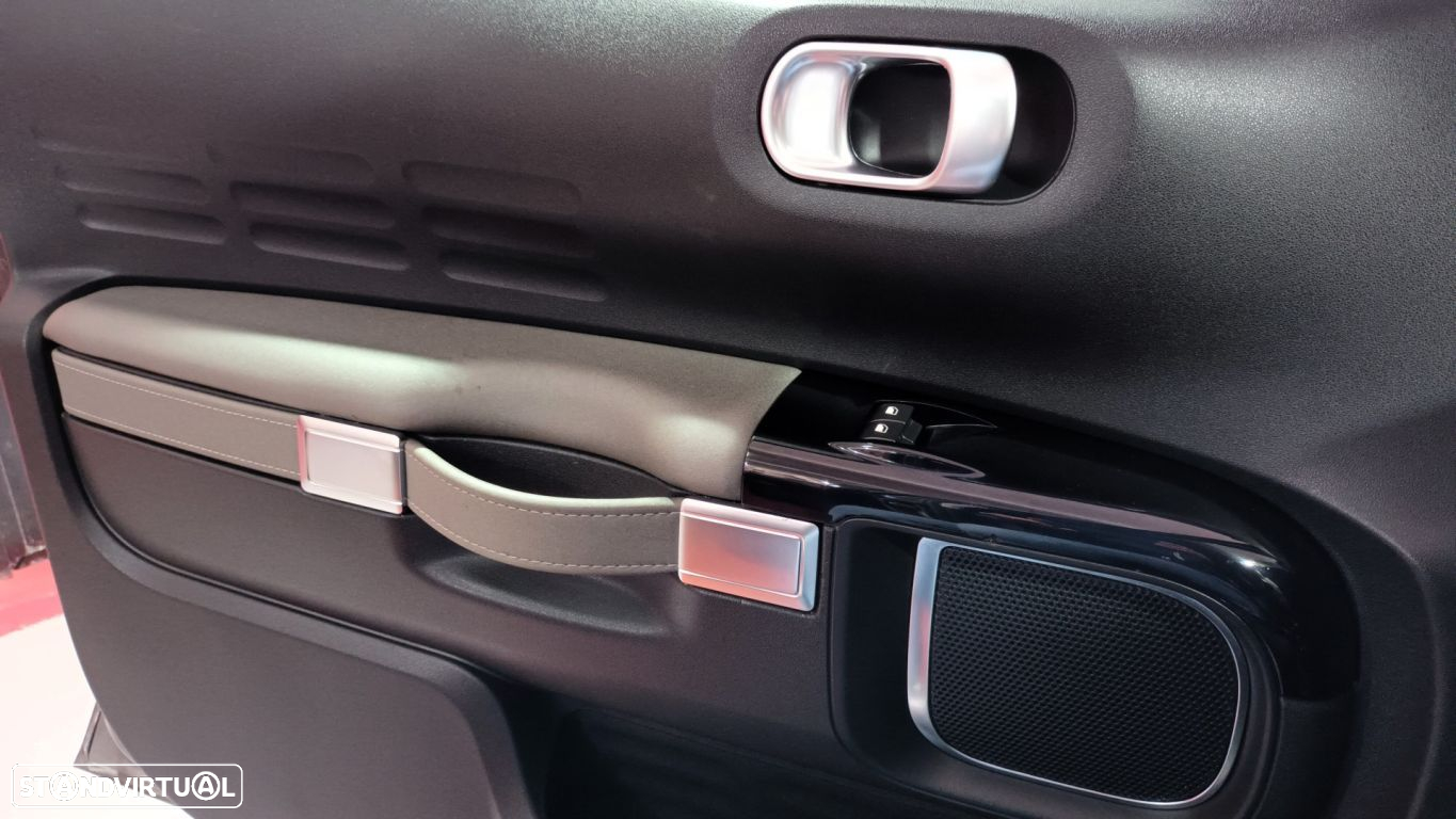 Citroën C4 Cactus 1.2 PureTech Shine EAT6 - 20