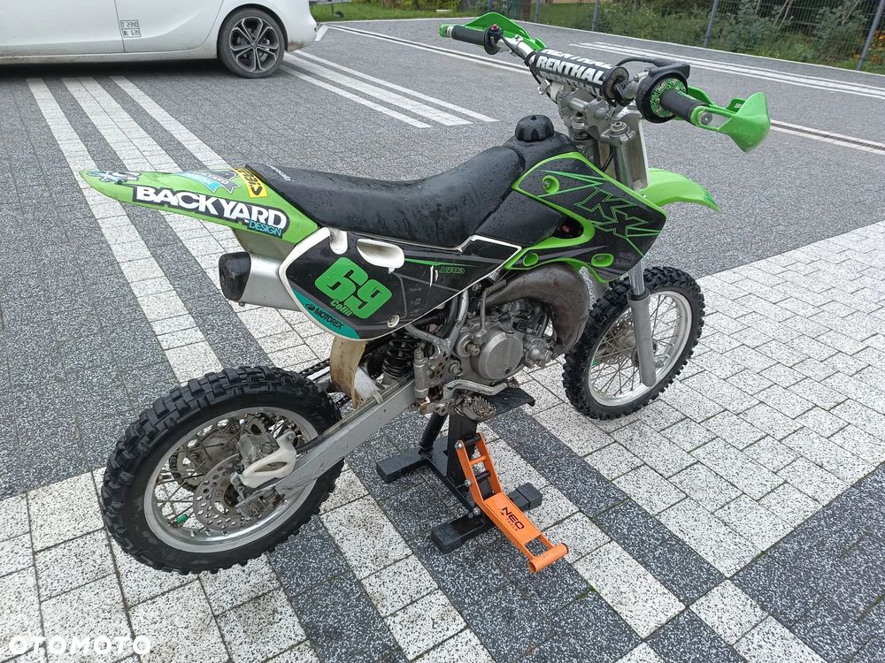 Kawasaki KX - 6