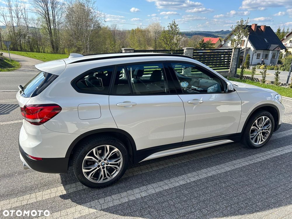 BMW X1 xDrive20d - 8