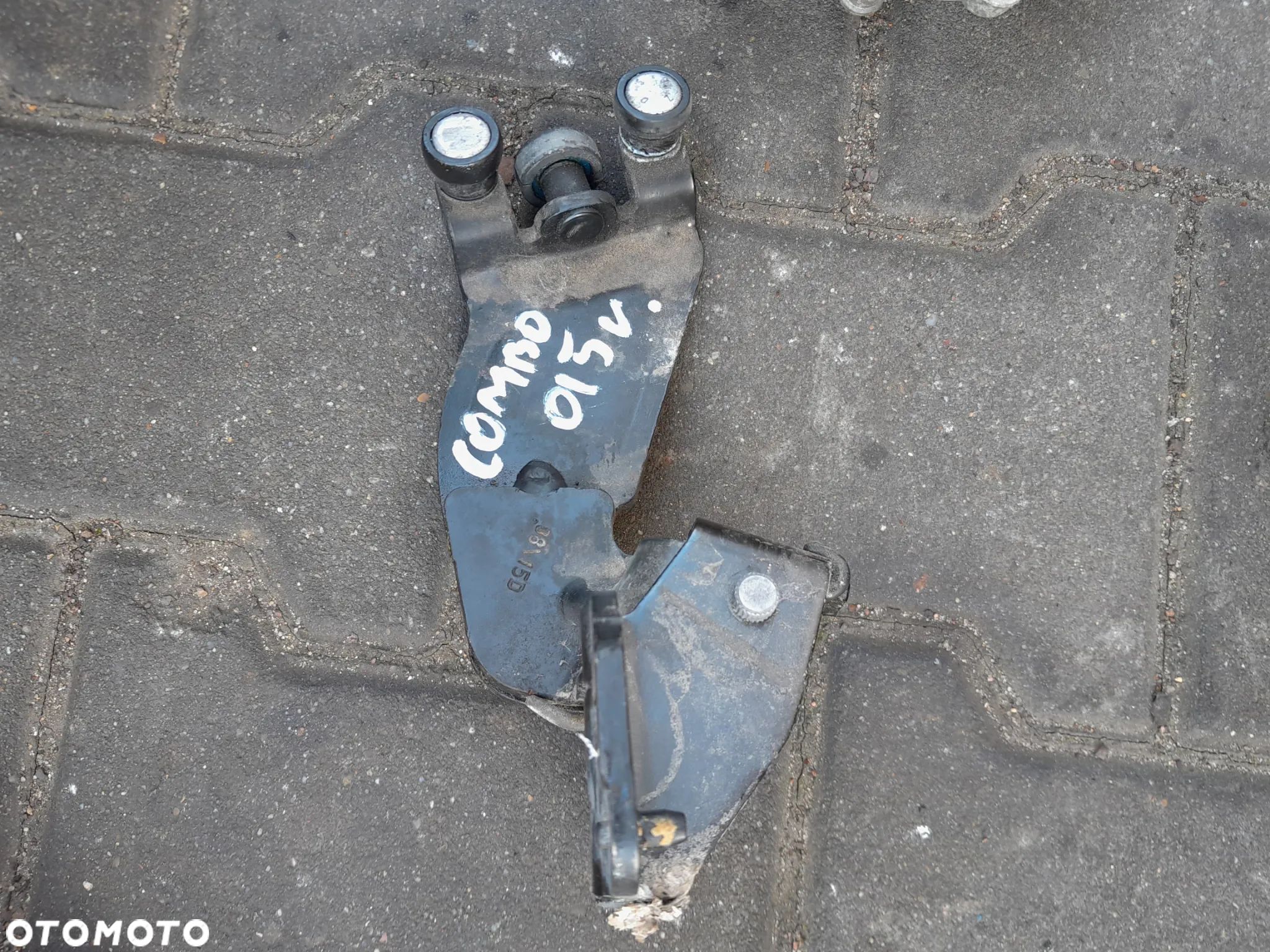 Rolka środkowa drzwi bocznych Opel Combo D 15r - 1