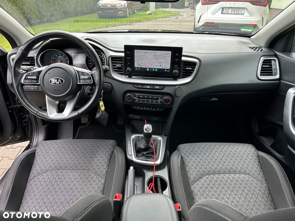 Kia XCeed 1.5 T-GDI OPF BLACK XDITION - 15
