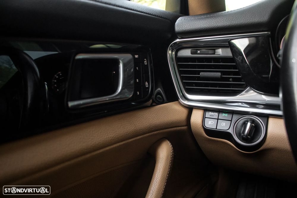 Porsche Panamera 4 E-Hybrid Platinum Edition - 20