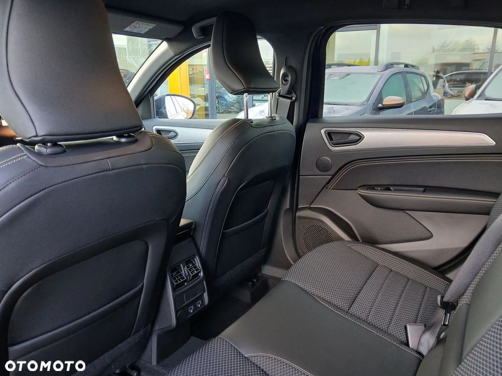 Renault Arkana 1.3 TCe mHEV Techno EDC - 14