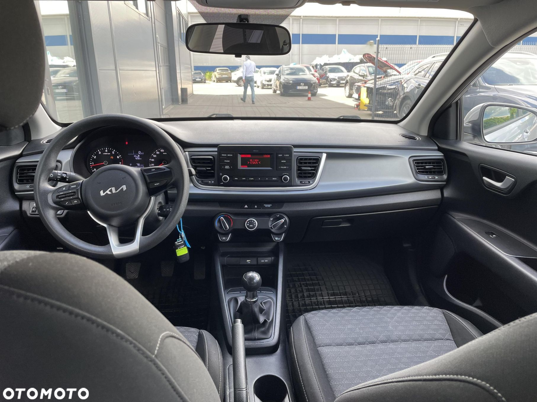 Kia Rio 1.2 M - 19
